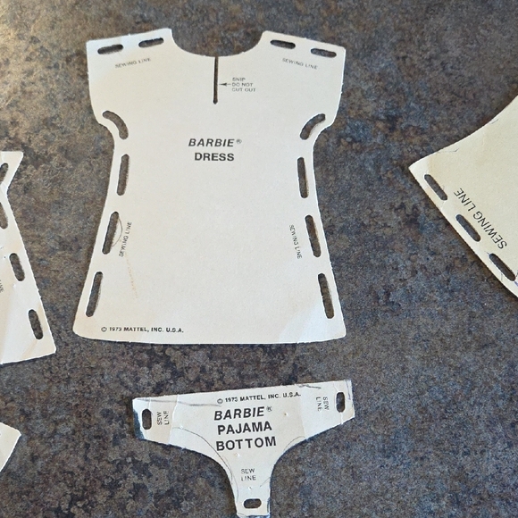 Barbie Vintage Sewing Patterns Vintage. Mattel. 1973. 14 Payterns - Picture 9 of 10